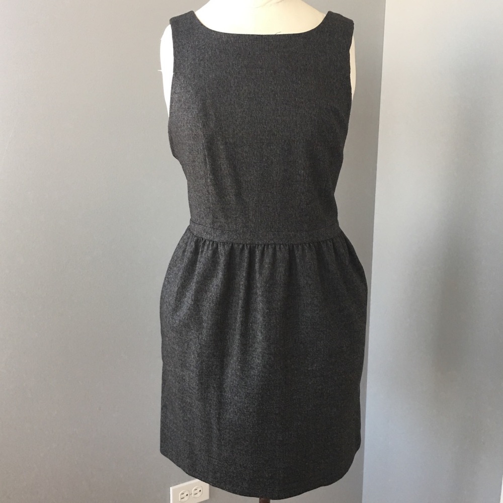 Woven Dress. Very flattering. Cute zipper detail.